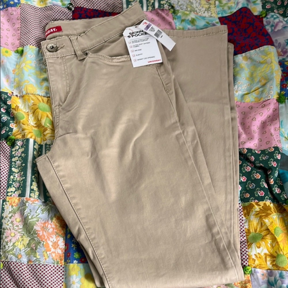 UNIONBAY Skinny Khaki Pants Sz 11